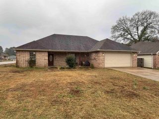 3309 Arkansas Drive, Benton, AR 72015