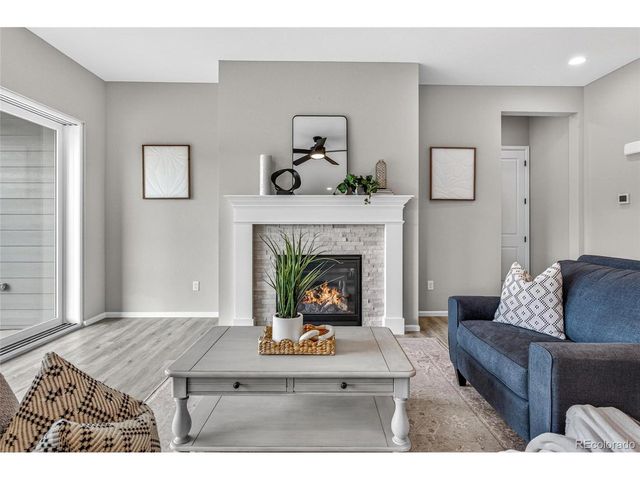 6973 S Vandriver Ct, Aurora, CO 80016