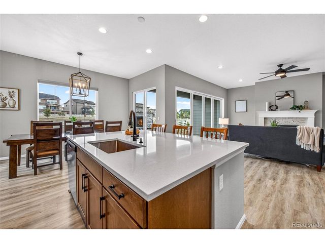 6973 S Vandriver Ct, Aurora, CO 80016