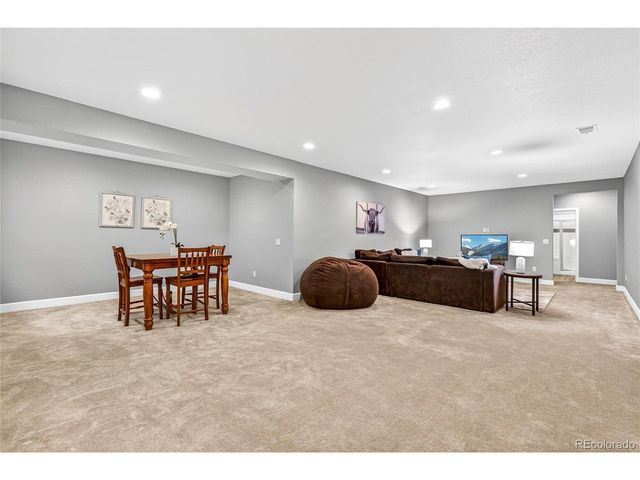 6973 S Vandriver Ct, Aurora, CO 80016