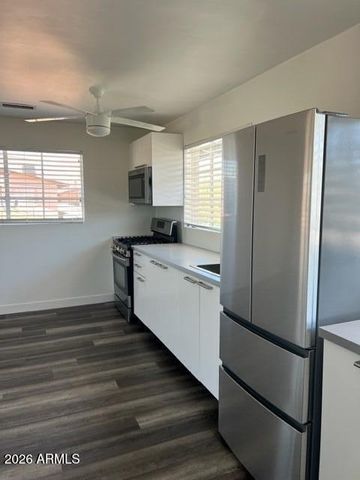 746 W Turney Avenue Apt 8, Phoenix, AZ 85013