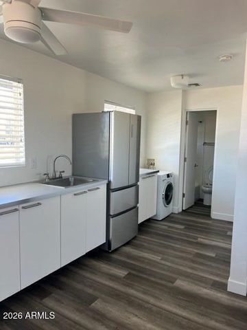 746 W Turney Avenue Apt 8, Phoenix, AZ 85013