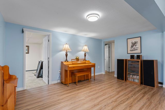 917 Chester Avenue SE, Rochester, MN 55904