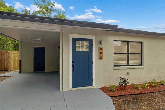 803 S CASTLE COURT, Tampa, FL 33612