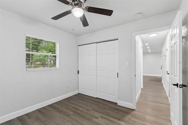 803 S CASTLE COURT, Tampa, FL 33612