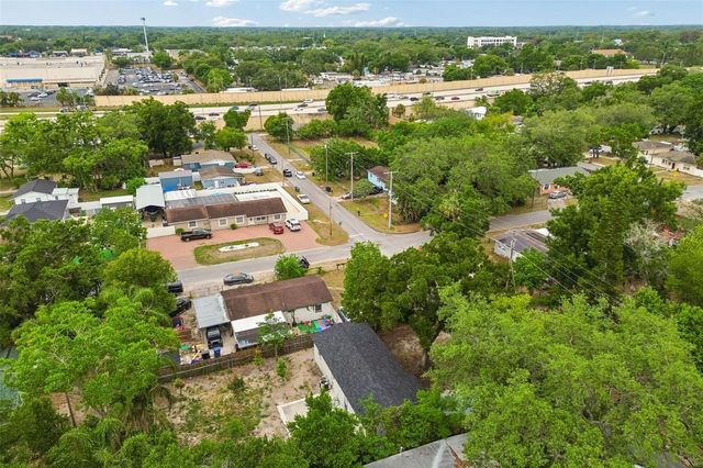 803 S CASTLE COURT, Tampa, FL 33612