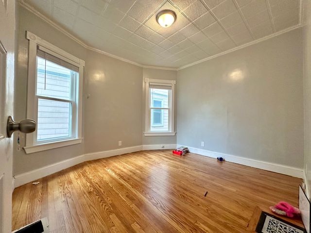84 Lonsdale St 1, Boston, MA 02124