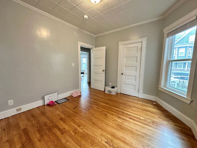 84 Lonsdale St 1, Boston, MA 02124