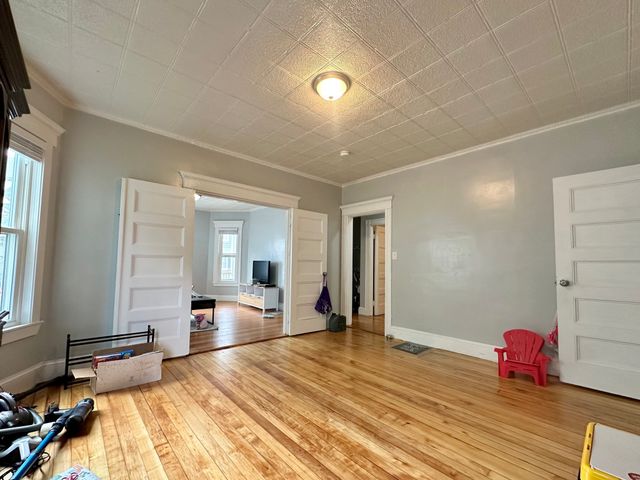 84 Lonsdale St 1, Boston, MA 02124
