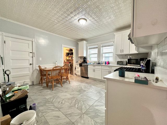 84 Lonsdale St 1, Boston, MA 02124