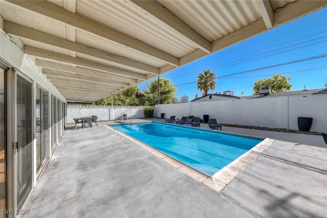 2621 Mason Avenue, Las Vegas, NV 89102