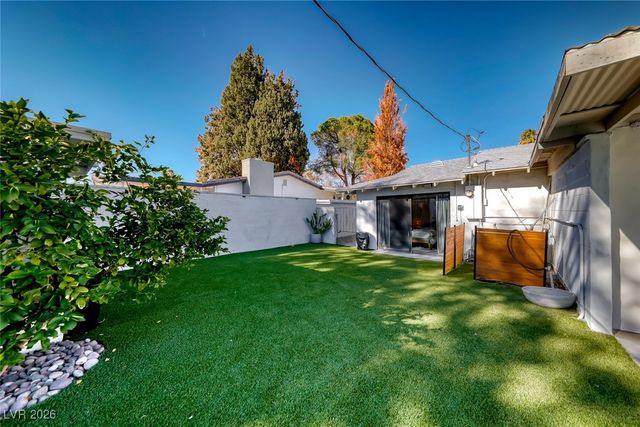 2621 Mason Avenue, Las Vegas, NV 89102