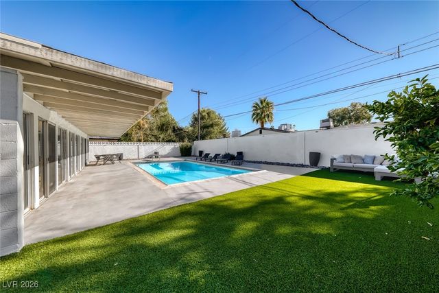 2621 Mason Avenue, Las Vegas, NV 89102