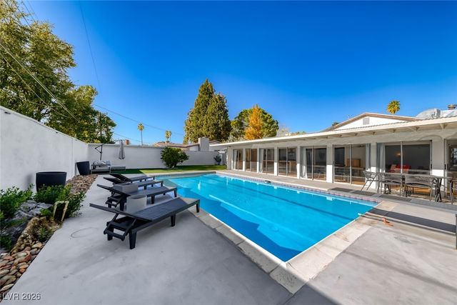 2621 Mason Avenue, Las Vegas, NV 89102