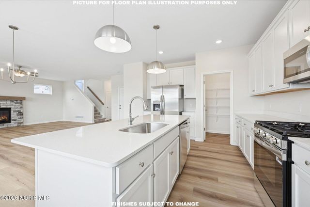 5914 Kacy Lane, Oregon, OH 43616