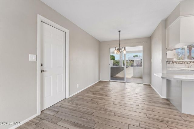 5422 E UNIVERSITY Drive, Mesa, AZ 85205