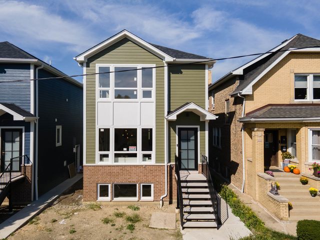 5254 W Newport Avenue, Chicago, IL 60641