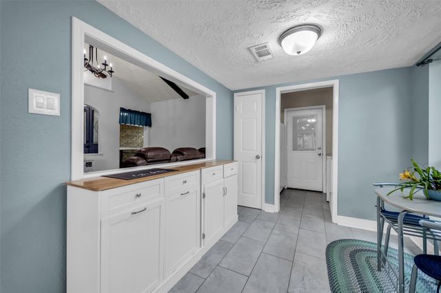 16222 Green Shade Drive, Houston, TX 77090