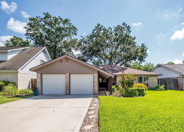 16222 Green Shade Drive, Houston, TX 77090