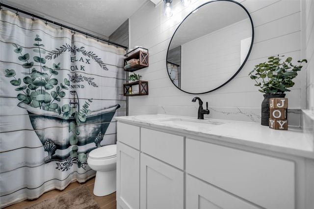 16222 Green Shade Drive, Houston, TX 77090