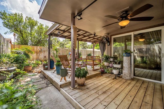 16222 Green Shade Drive, Houston, TX 77090