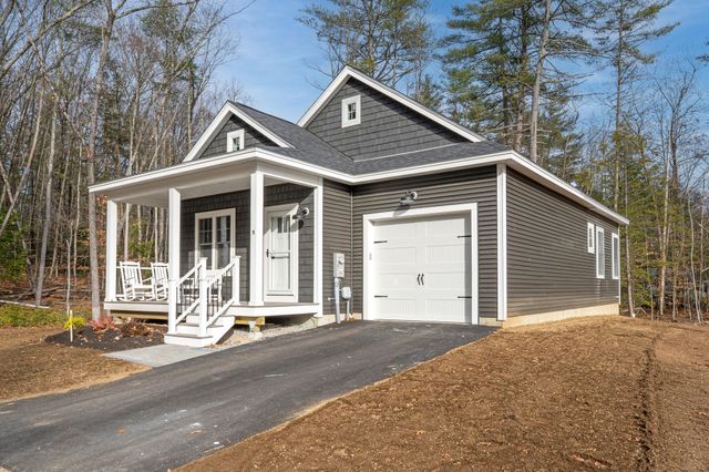 1 Renee Drive, Amherst, NH 03031