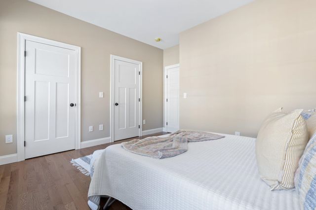 1 Renee Drive, Amherst, NH 03031
