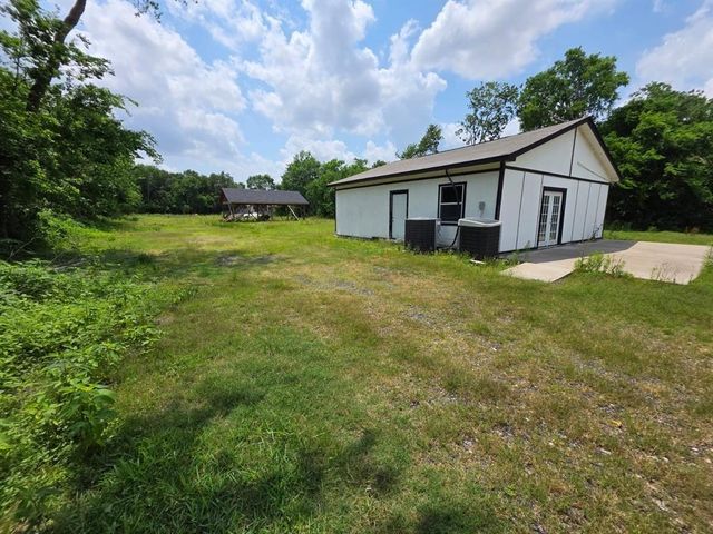 17619 Lewis Dr, Cypress, TX 77433