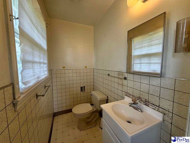 508 Southern Pines Street, Darlington, SC 29523