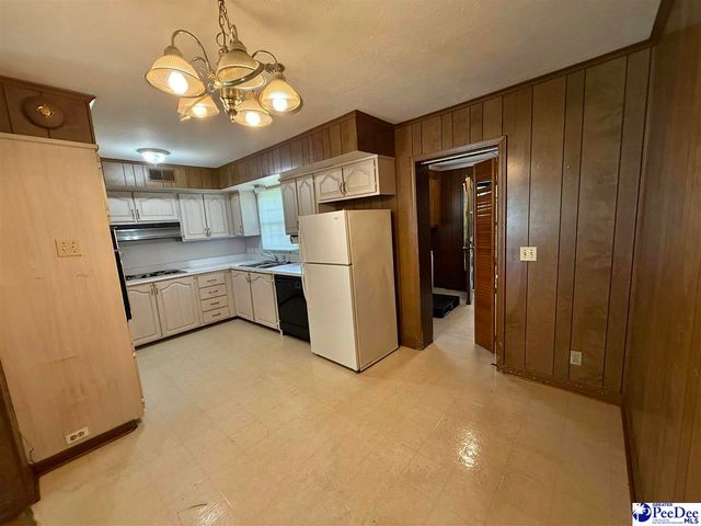 508 Southern Pines Street, Darlington, SC 29523