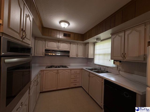 508 Southern Pines Street, Darlington, SC 29523
