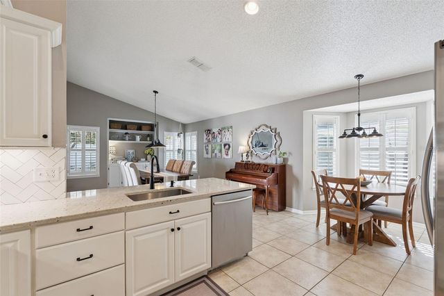 271 WESCLIFF DRIVE, Ocoee, FL 34761