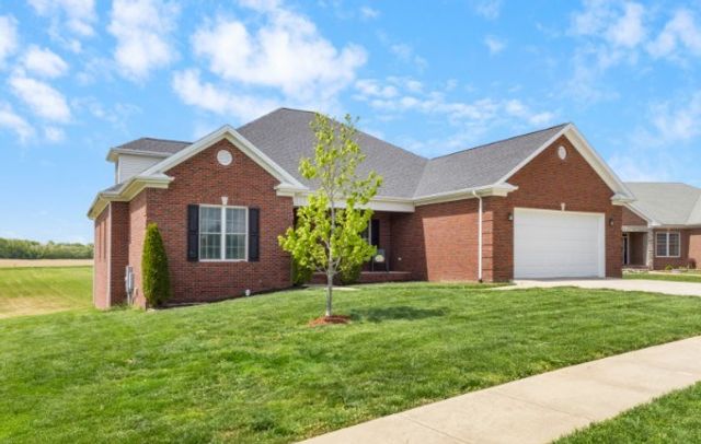104 Sherinton Pl., Hopkinsville, KY 42240