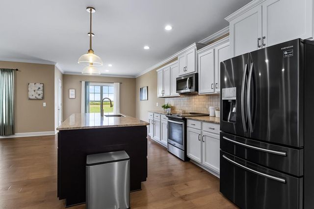 104 Sherinton Pl., Hopkinsville, KY 42240