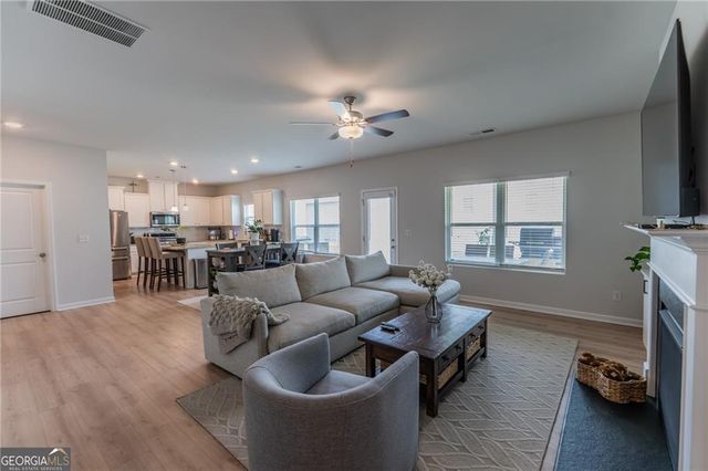 2038 Mitchell Farms Road, Grayson, GA 30017