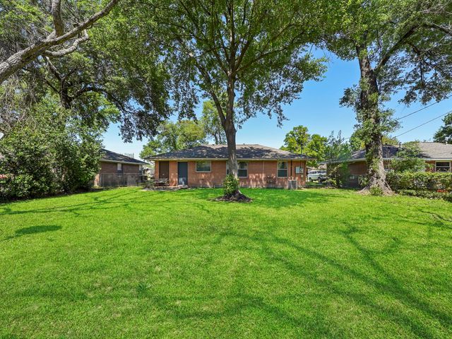 1115 W 31st Street, Houston, TX 77018