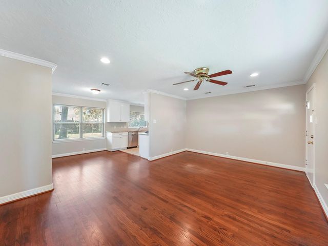 1115 W 31st Street, Houston, TX 77018