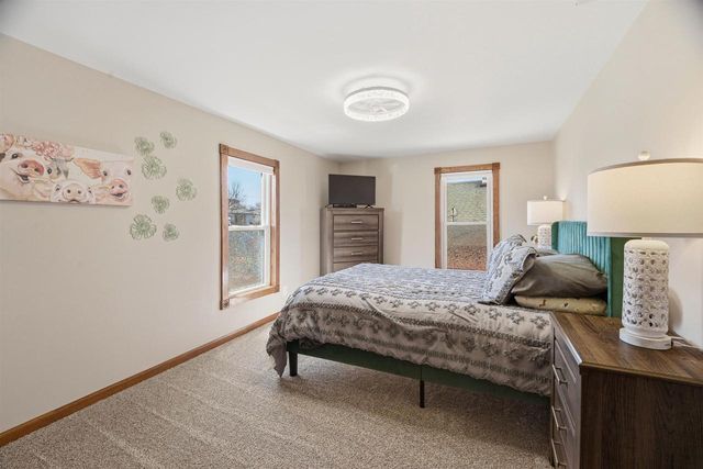 628 2ND STREET, Menasha, WI 54952