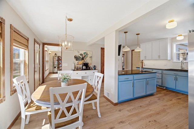 628 2ND STREET, Menasha, WI 54952