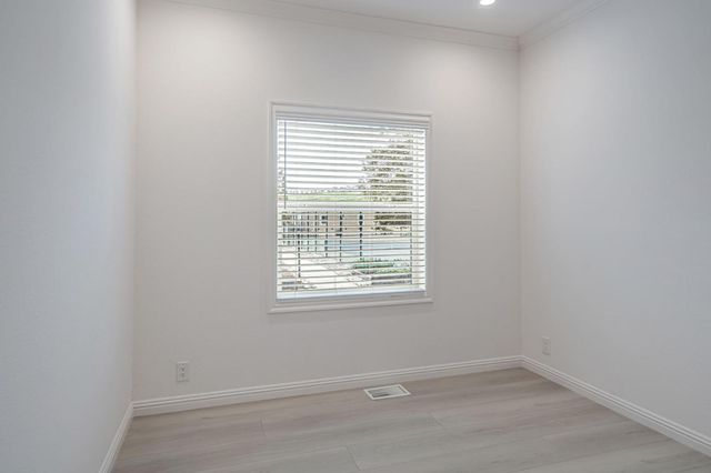 238 Chateau La Salle Drive 238, San Jose, CA 95111