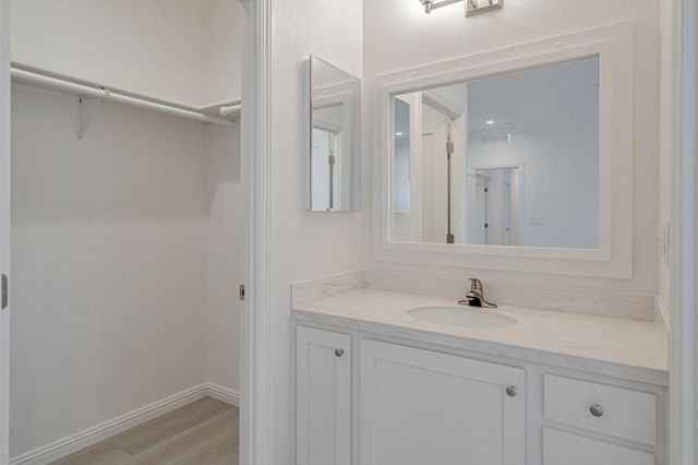 238 Chateau La Salle Drive 238, San Jose, CA 95111