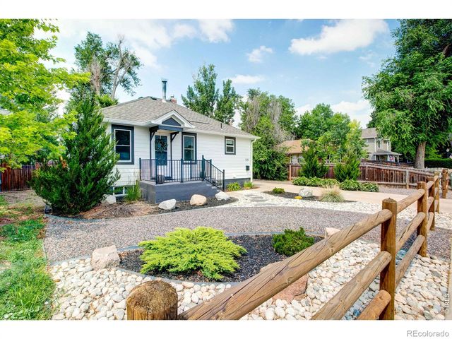 525 W 9th Street, Loveland, CO 80537