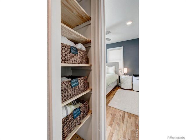 525 W 9th Street, Loveland, CO 80537
