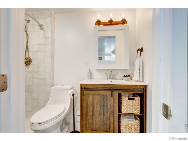 525 W 9th Street, Loveland, CO 80537