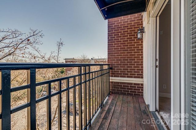 641 Garden District Drive, Charlotte, NC 28202