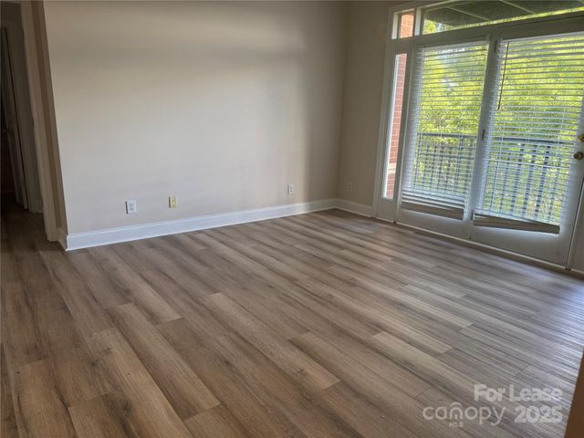 641 Garden District Drive, Charlotte, NC 28202