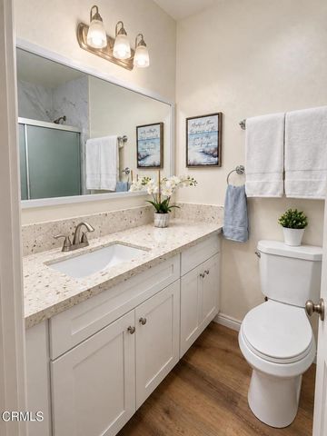 1102 W Calle Del Sol 3, Azusa, CA 91702