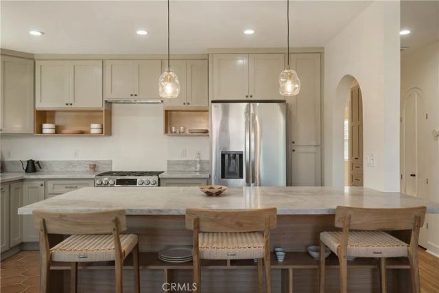 2014 W 84th Street, Los Angeles, CA 90047