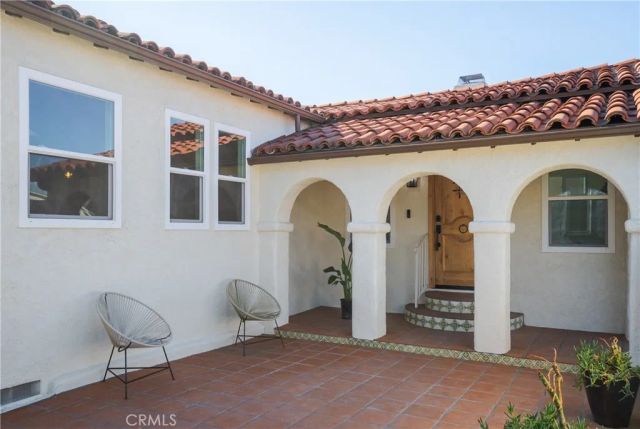 2014 W 84th Street, Los Angeles, CA 90047