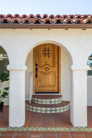 2014 W 84th Street, Los Angeles, CA 90047